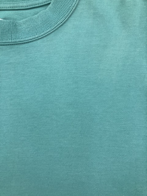 色物のTシャツに赤ワイン|愛知洗い人｜愛知県染み抜きのできるクリーニング店紹介サイト