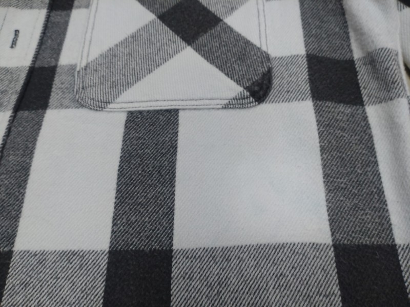 シャツの色移り除去|愛知洗い人｜愛知県染み抜きのできるクリーニング店紹介サイト