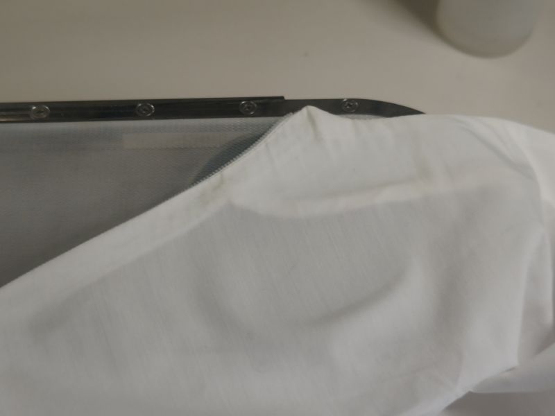 ファ○リーズで色移り|愛知洗い人｜愛知県染み抜きのできるクリーニング店紹介サイト