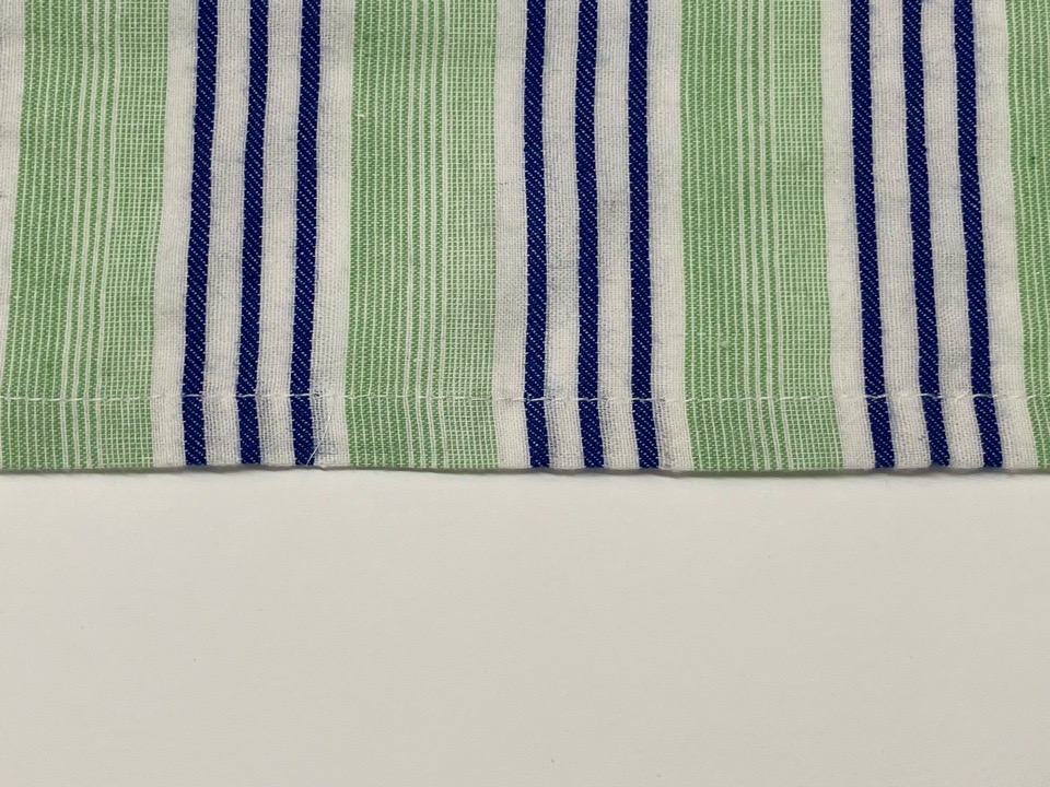 ドアに挟んでしまい…|愛知洗い人｜愛知県染み抜きのできるクリーニング店紹介サイト