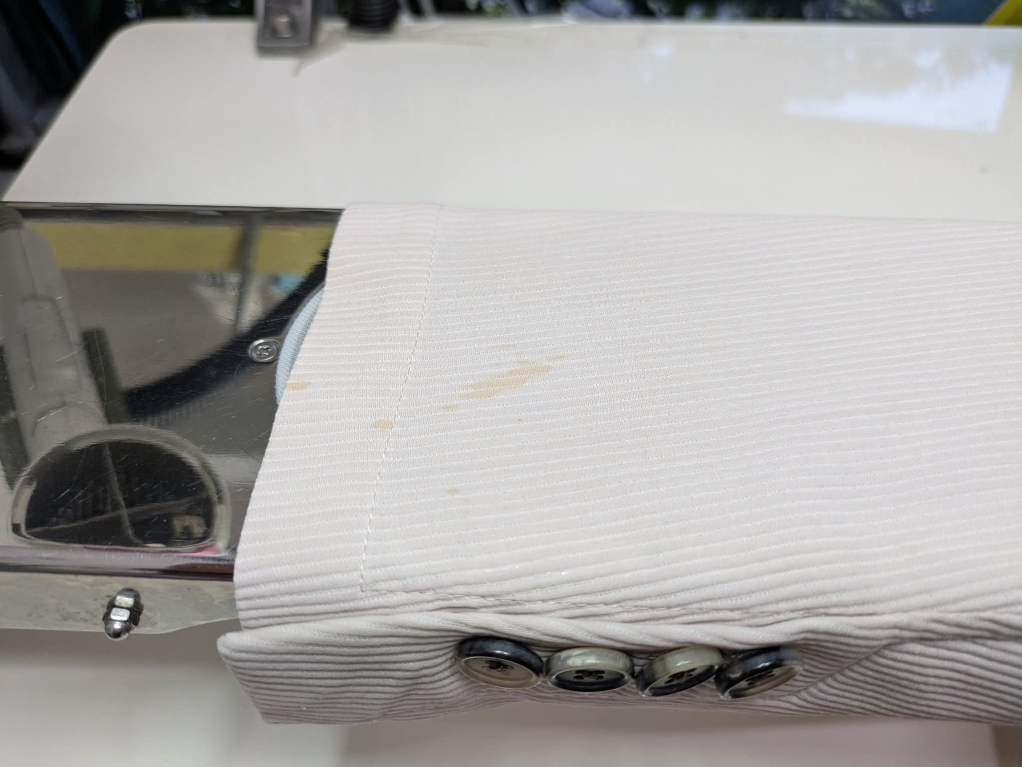 愛知洗い人｜愛知県染み抜きのできるクリーニング店紹介サイト