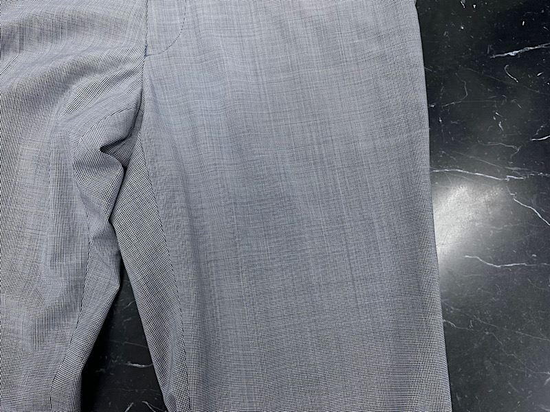 股下黄変のしみ抜き|愛知洗い人｜愛知県染み抜きのできるクリーニング店紹介サイト