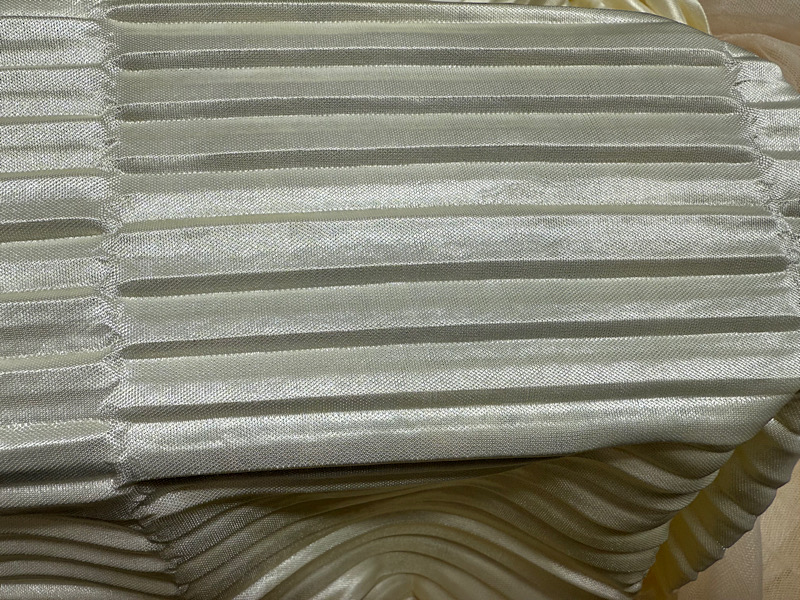 スカートに付いたコーヒーのシミ|愛知洗い人｜愛知県染み抜きのできるクリーニング店紹介サイト