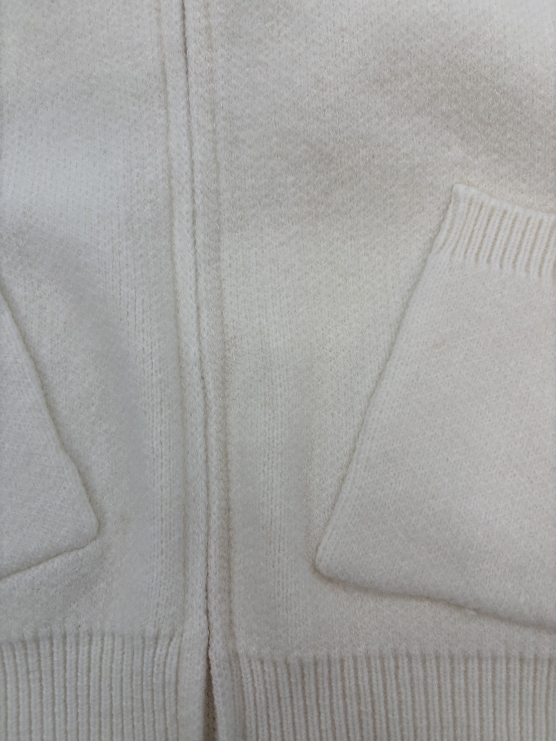 もう着られないから笑顔へ|愛知洗い人｜愛知県染み抜きのできるクリーニング店紹介サイト