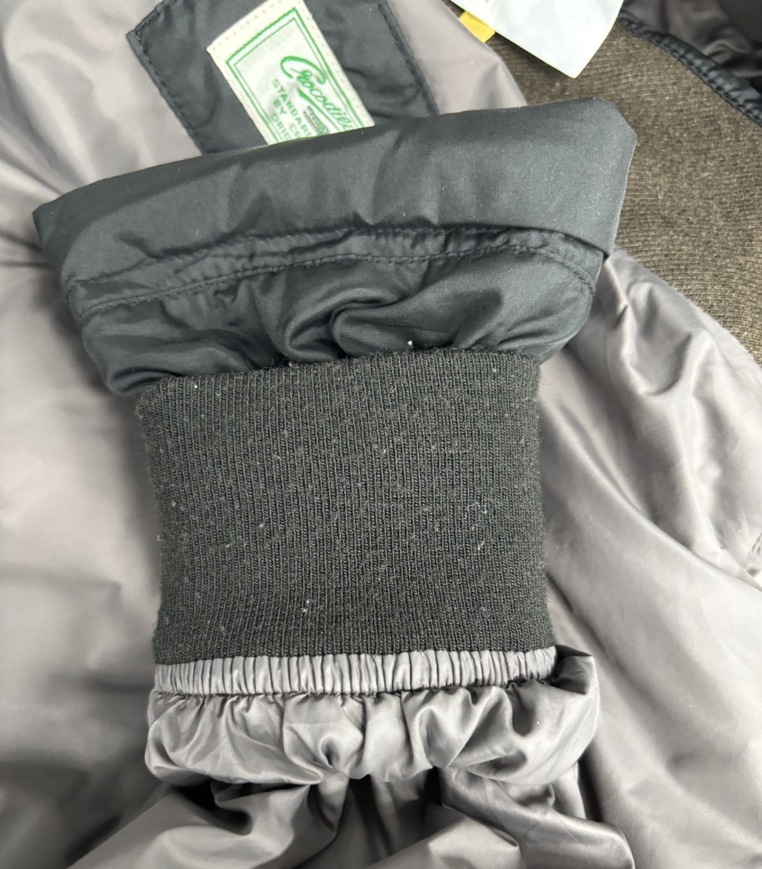 次の冬もふっくら暖かく着るためのダウンお手入れ|愛知洗い人｜愛知県染み抜きのできるクリーニング店紹介サイト