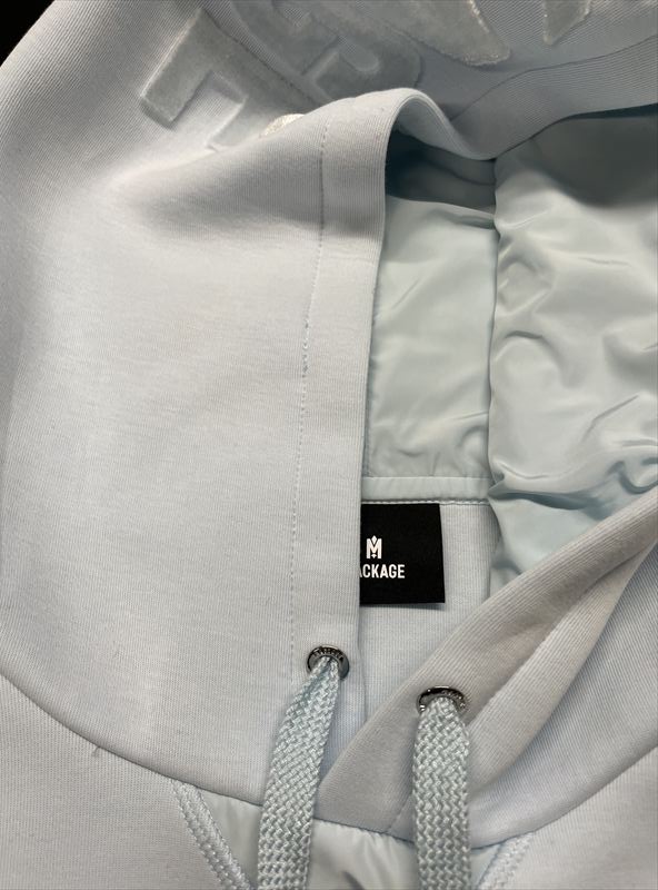 Mackage（マッカージュ）パーカー、染み抜き|愛知洗い人｜愛知県染み抜きのできるクリーニング店紹介サイト